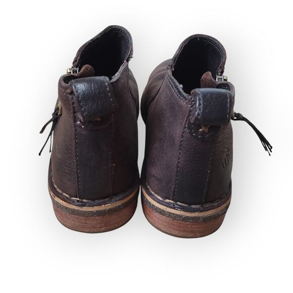 UGG Clementine Brown Leather Shearling Lined Ankle Boots Women Sz 6 1008703 - Picture 4 of 16